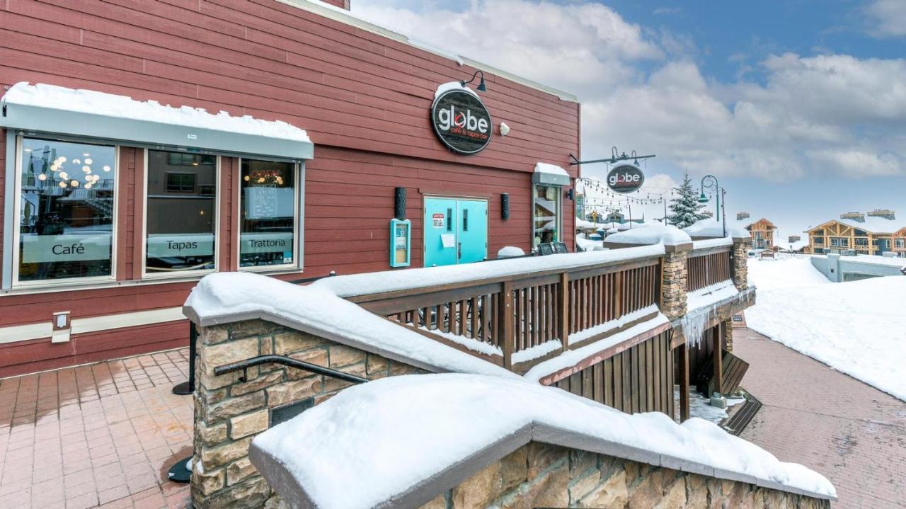 Nest On Perfection - Newly Renovated Ski In Ski Out Mountain View Condo Big White Ski Resort ภายนอก รูปภาพ